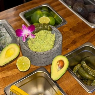 Guacamole Dip 8 oz
